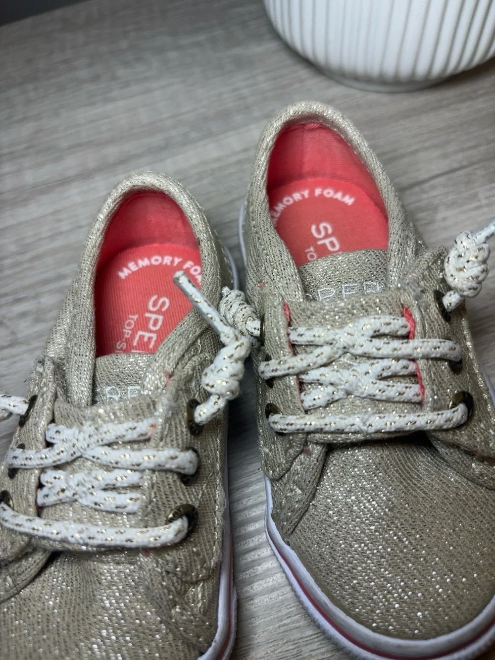 Sperry Toddler Girls Glitter Canvas Sneakers Gold Champagne Size 5.5M - Picture 5 of 5